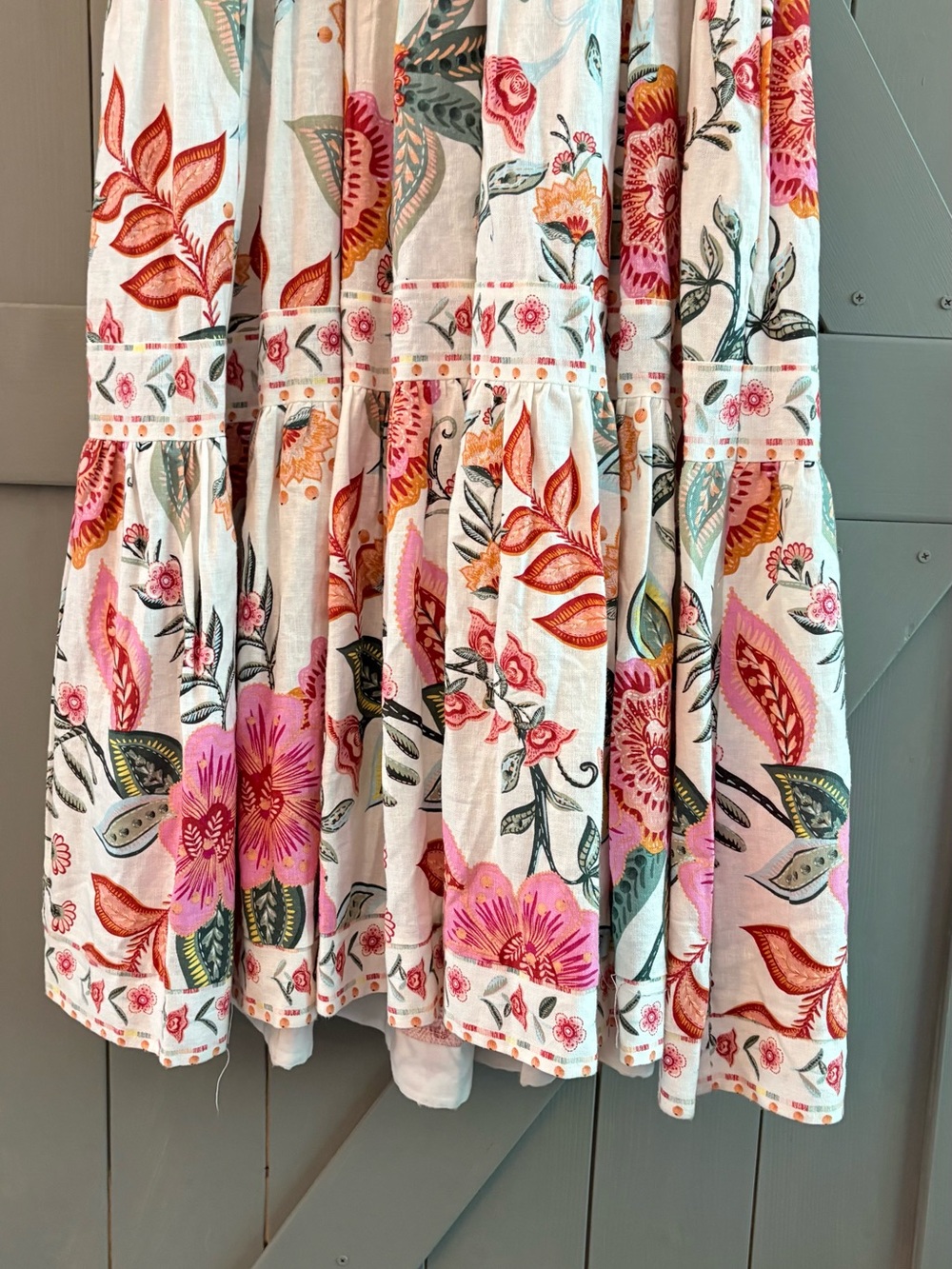 House of Harlow 1960 White Maxi Skirt with Pink & Green Floral Print - Picture 6 of 7